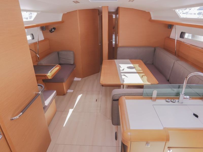 Immagine Sun Odyssey 449
