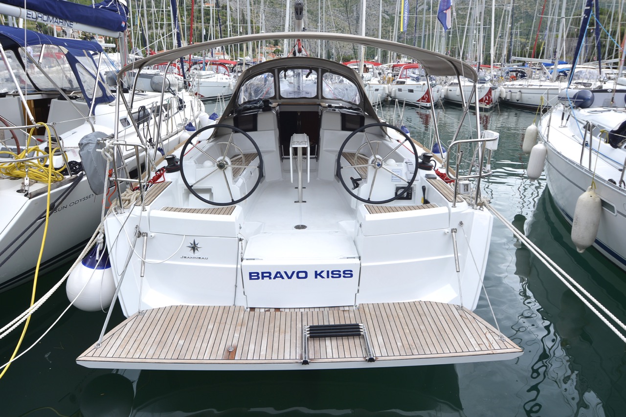Immagine Sun Odyssey 419