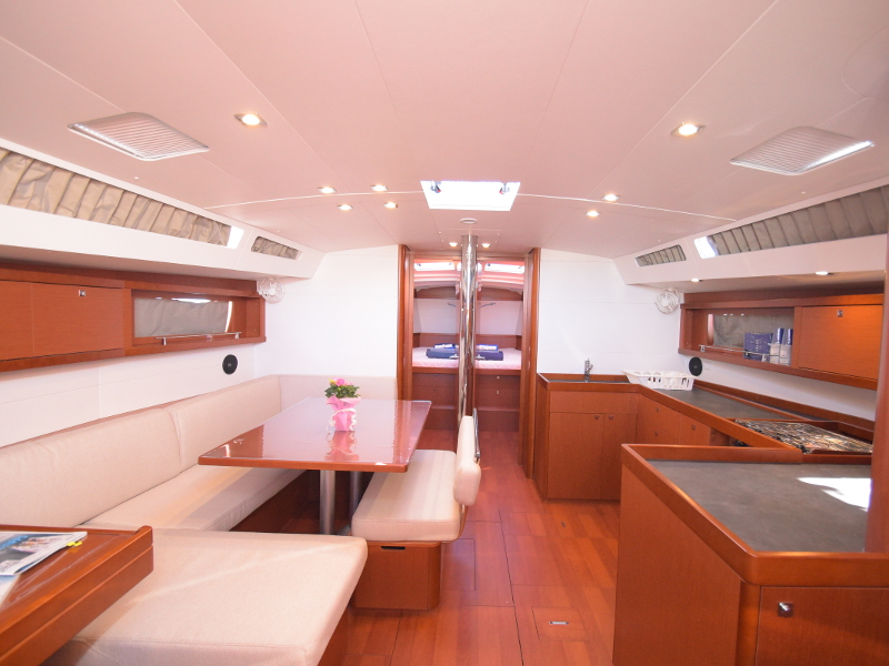 Immagine Oceanis 48