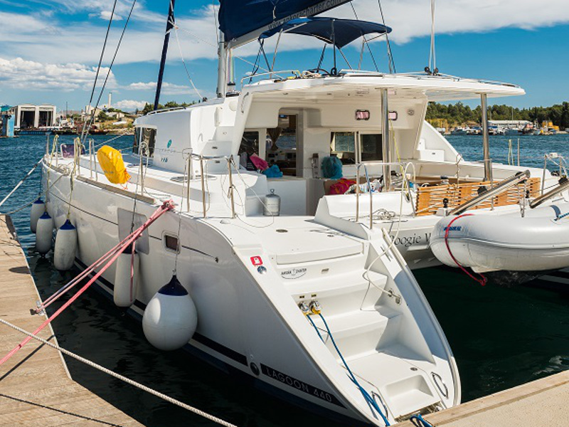 Immagine Lagoon 440