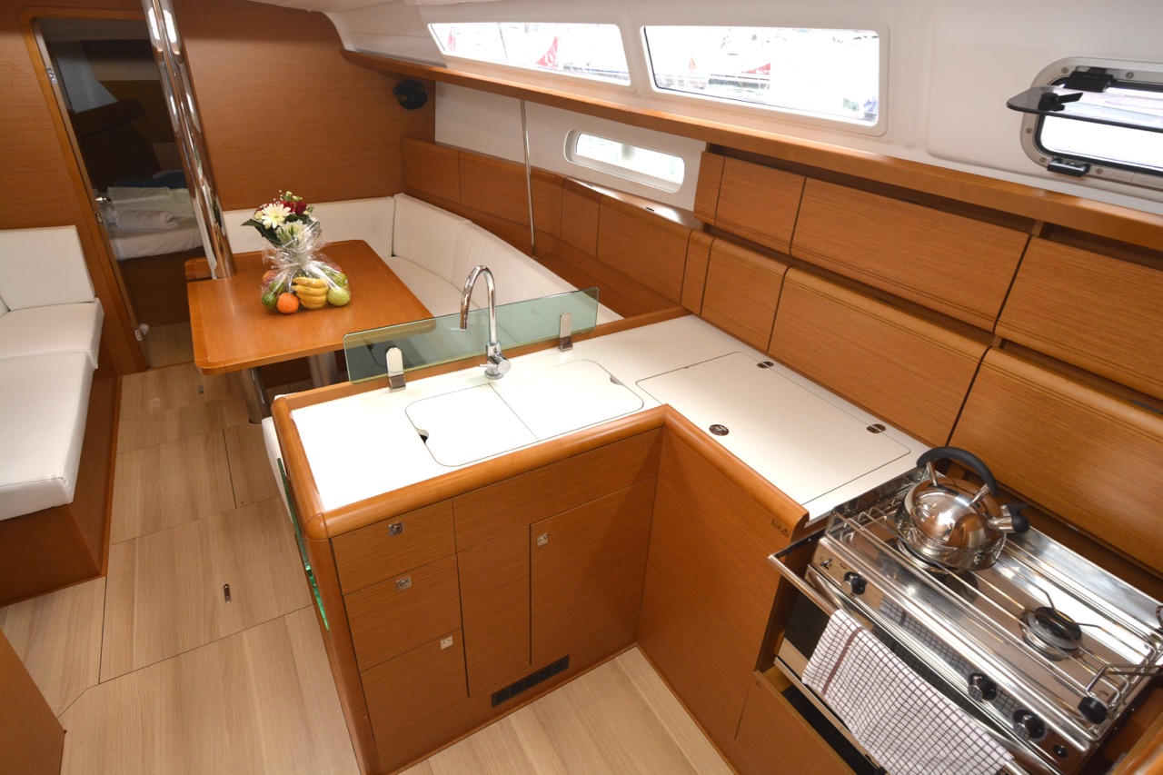 Immagine Sun Odyssey 419