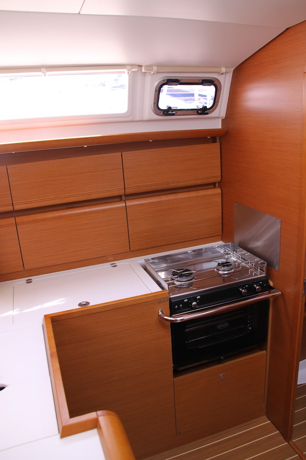 Immagine Sun Odyssey 439
