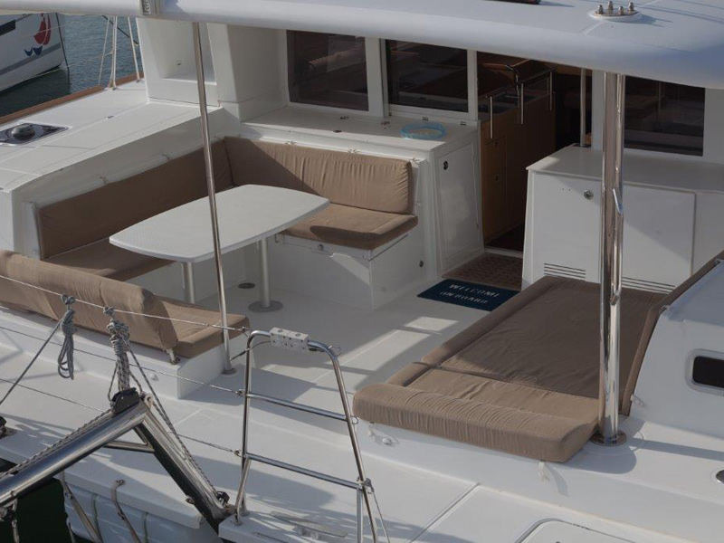 Lagoon 450 image