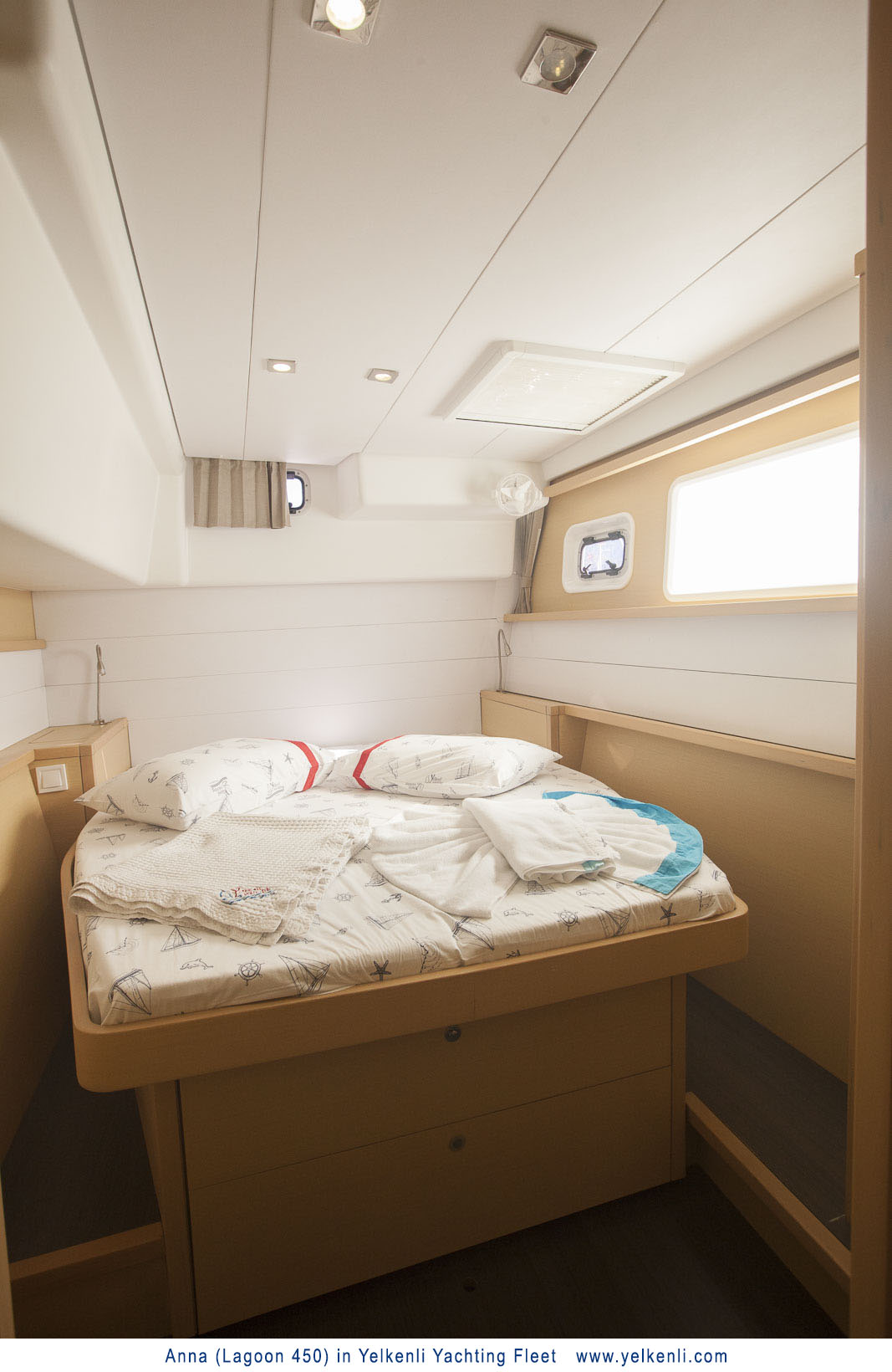 Immagine Lagoon 450