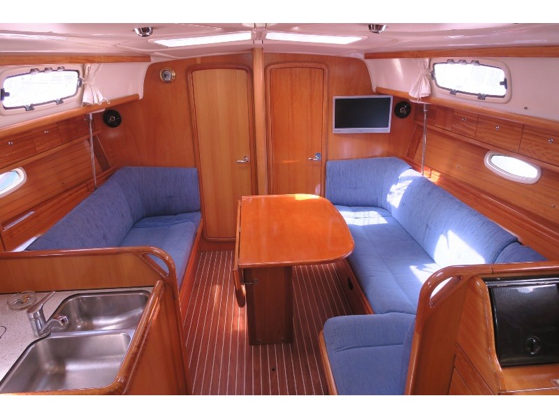 Immagine Bavaria 37 Cruiser