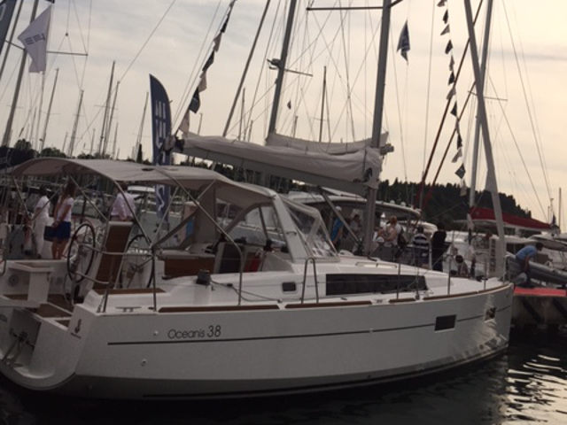 Immagine Oceanis 38 