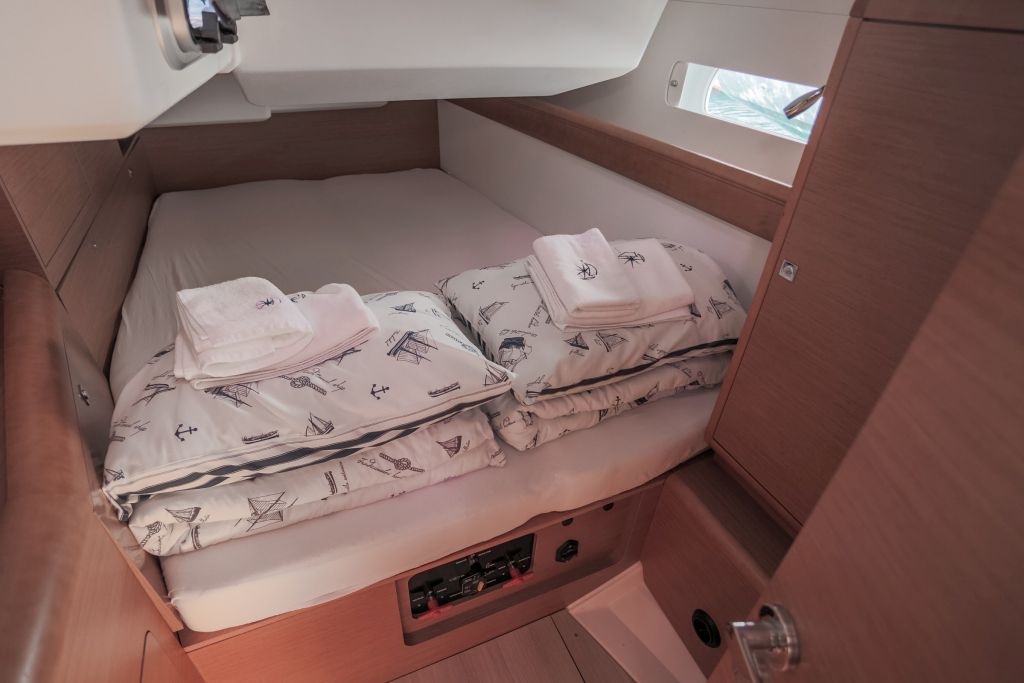 Immagine Sun Odyssey 469