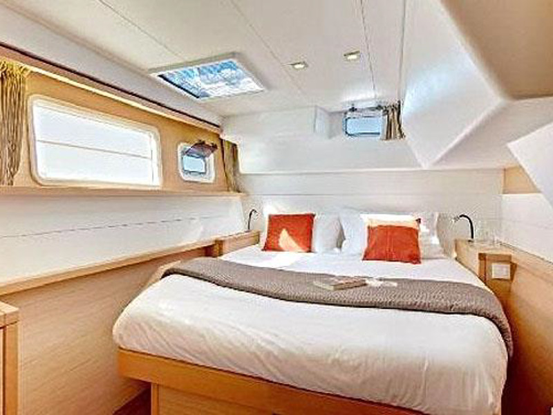 Immagine Lagoon 450
