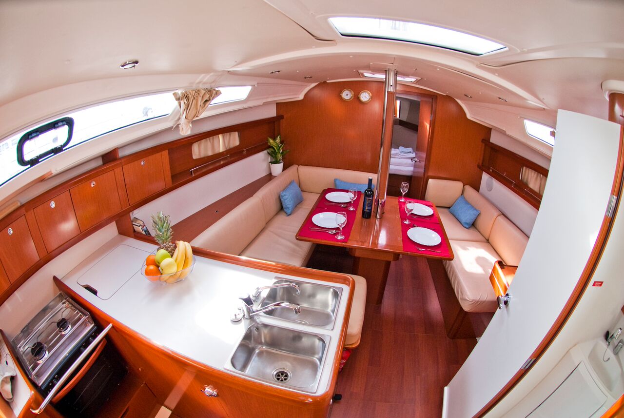 Immagine Oceanis 37
