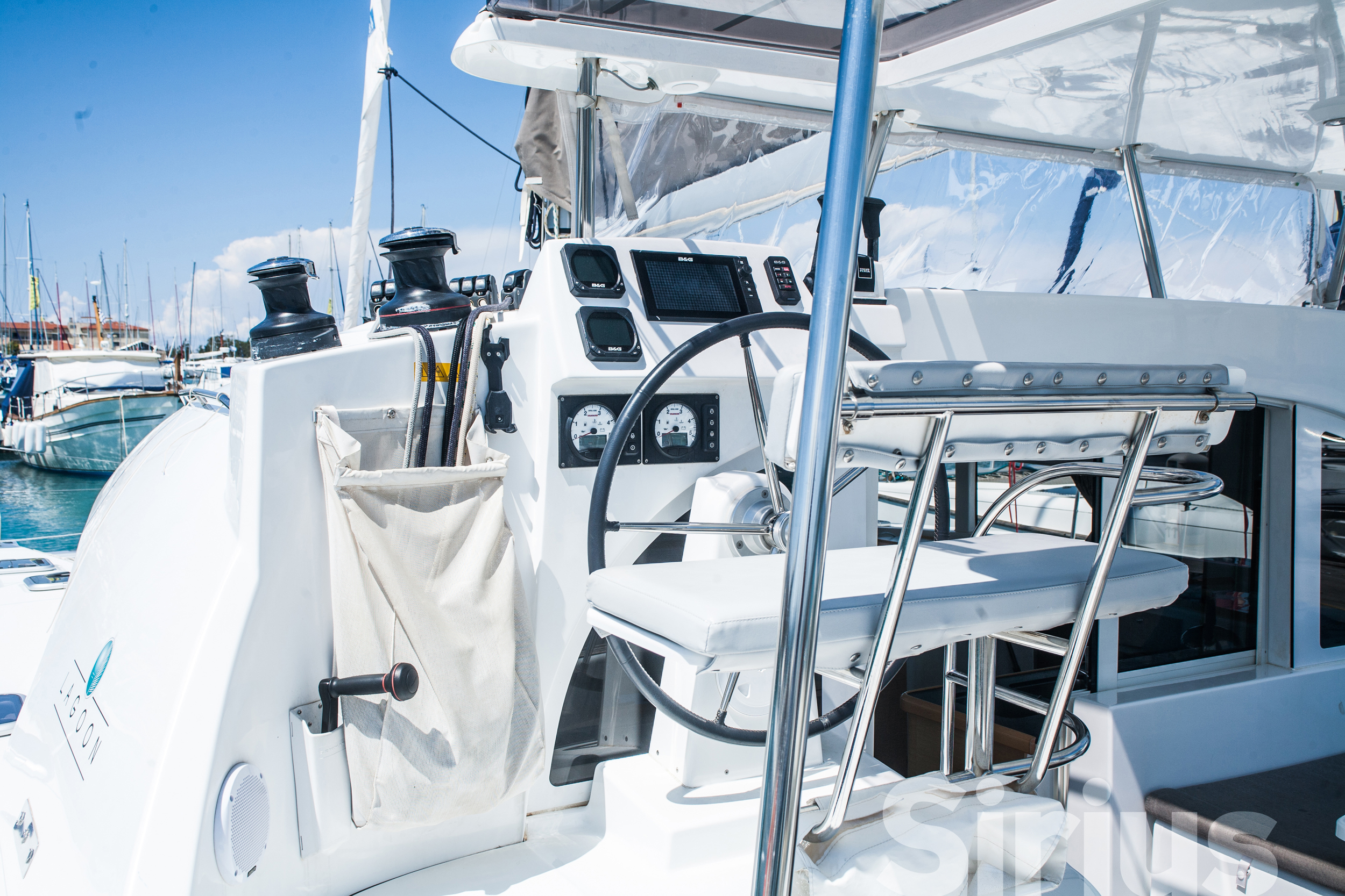 Immagine Lagoon 380