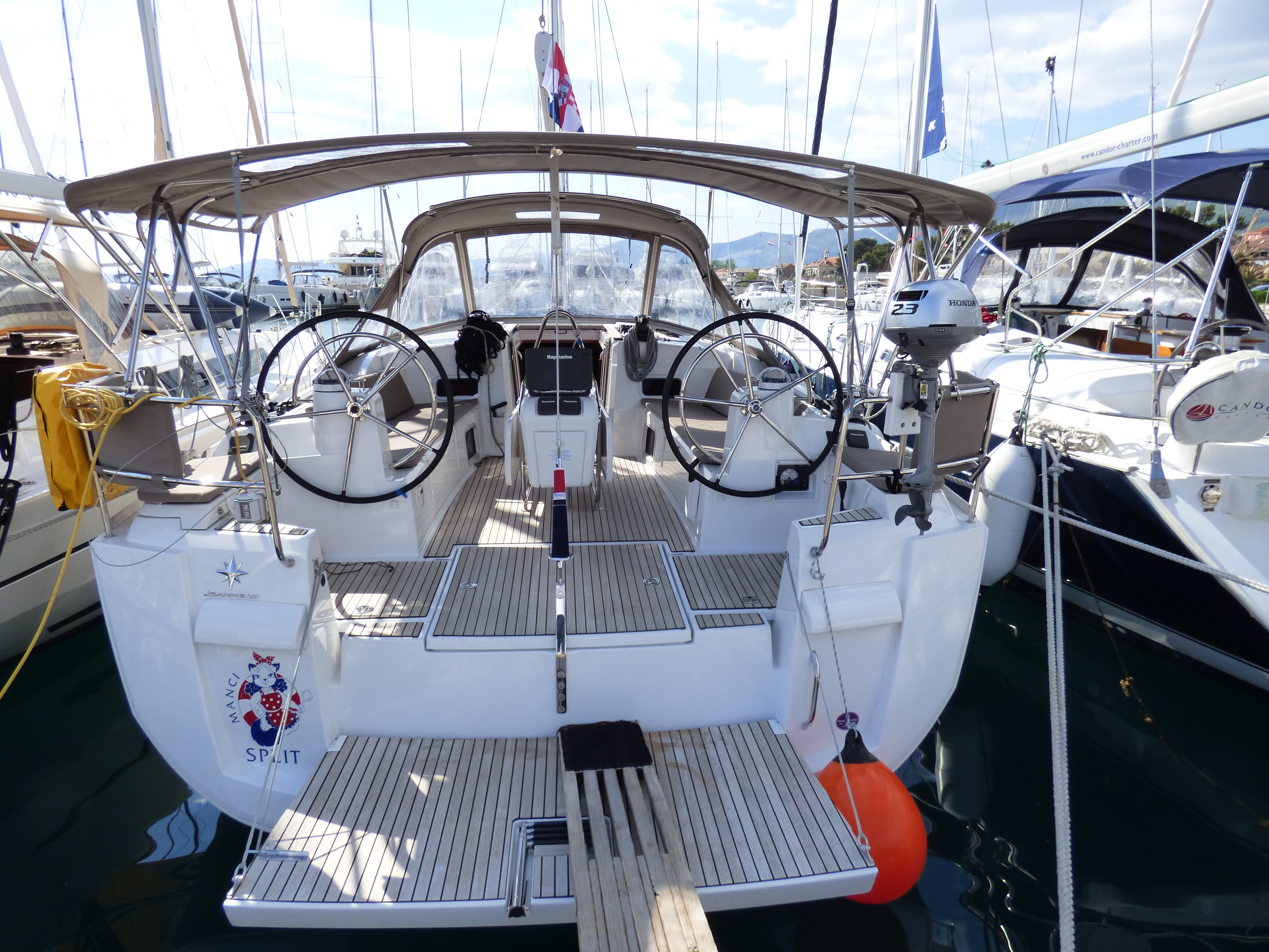 Immagine Sun Odyssey 479