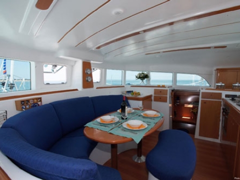 Immagine Lagoon 380