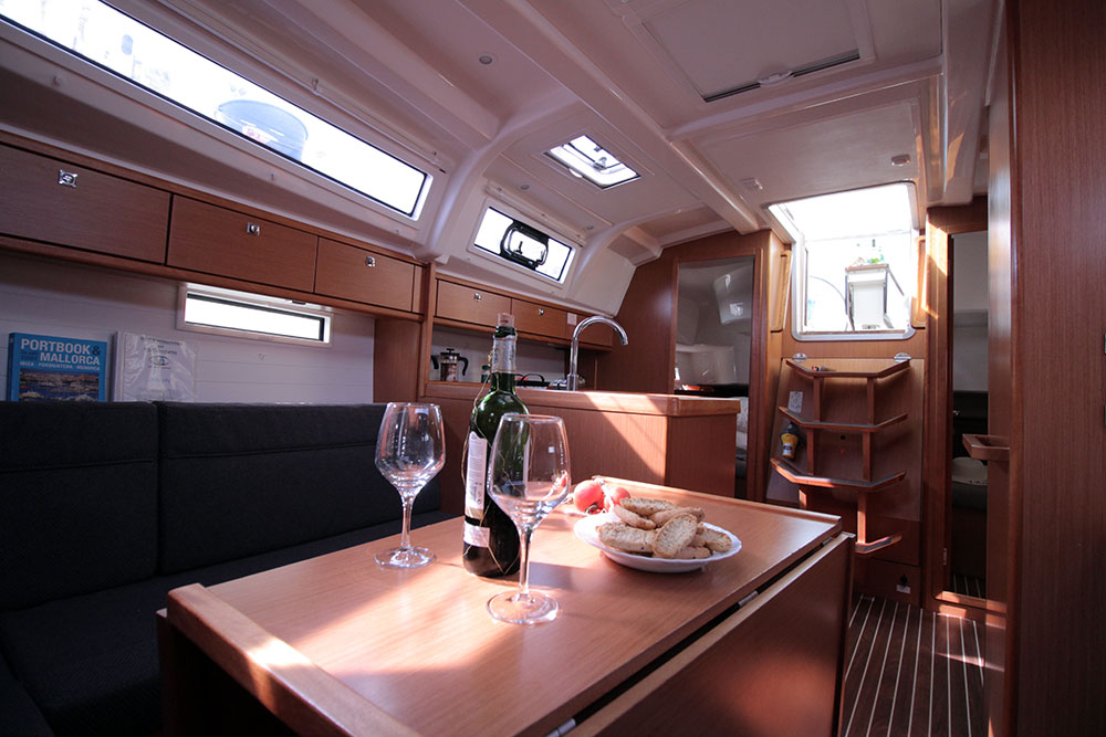 Immagine Bavaria 37 Cruiser