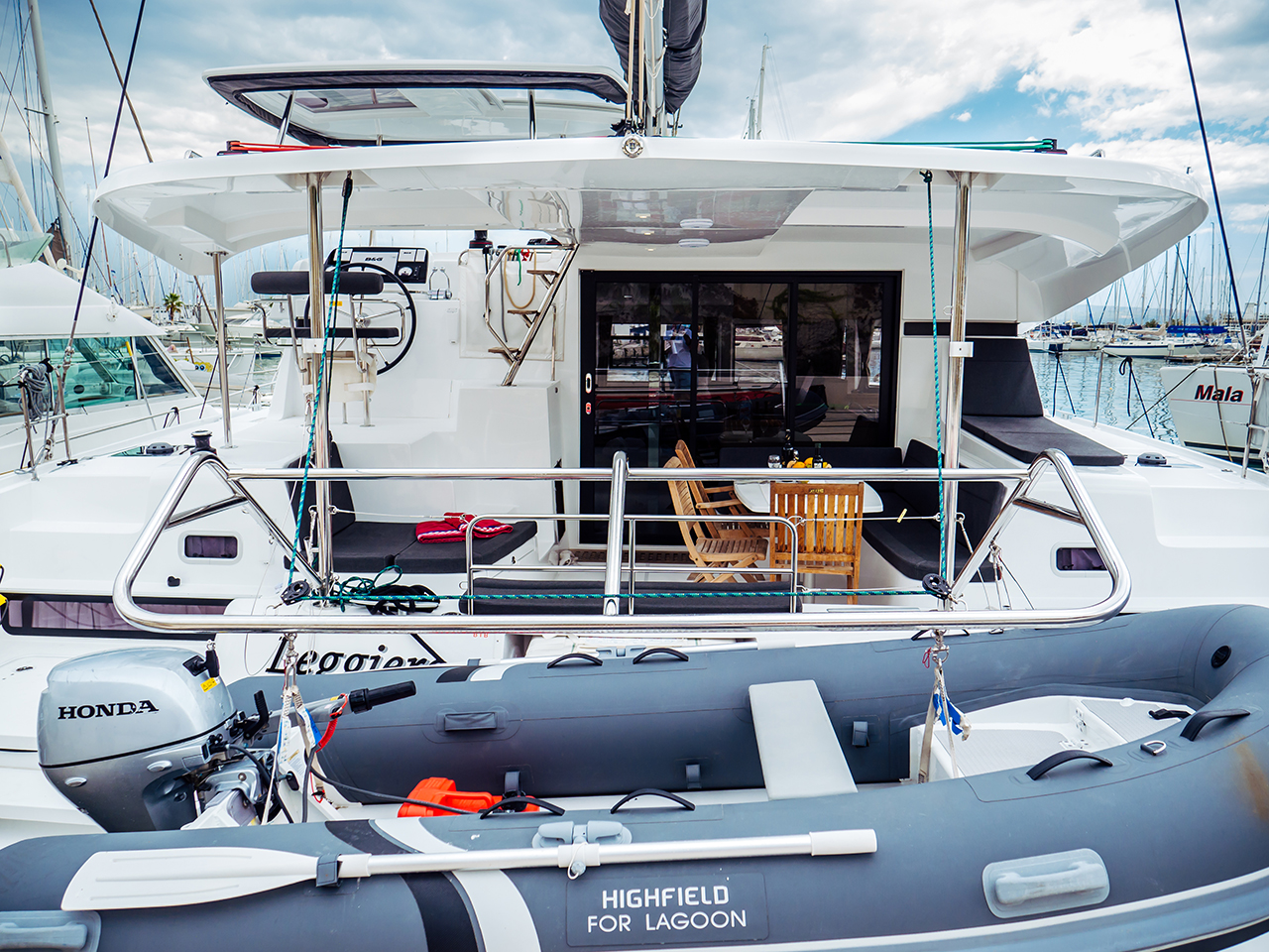 Lagoon 42  image