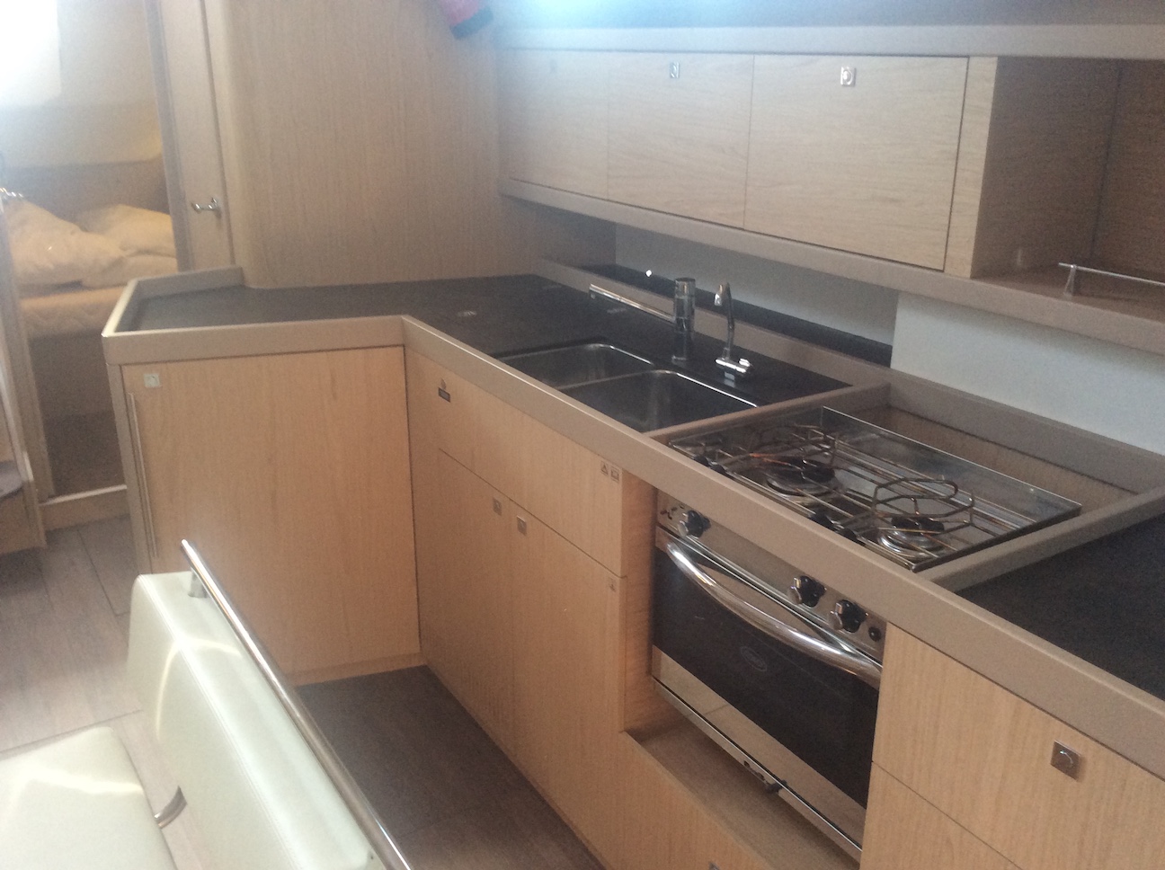 Oceanis 45 image