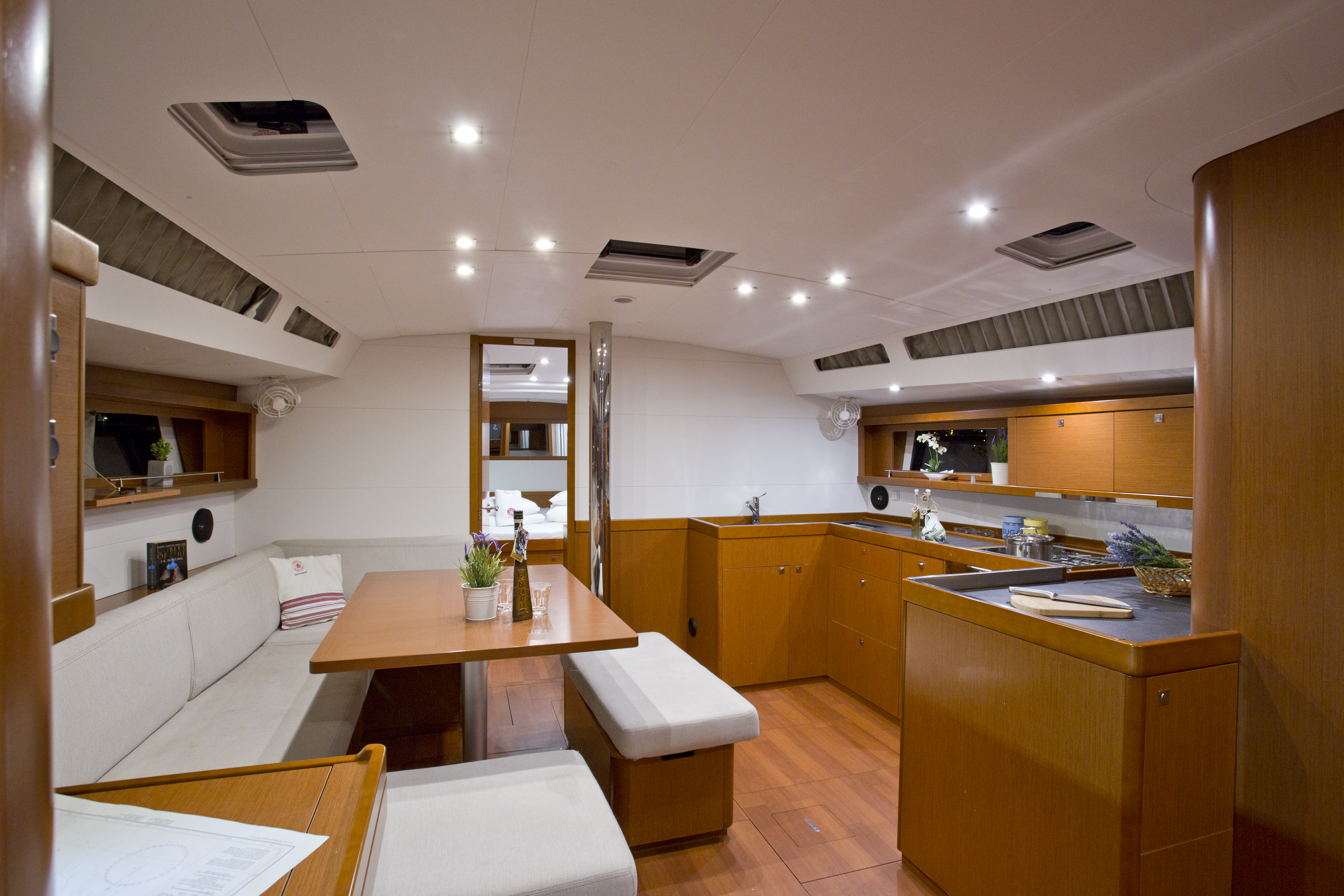 Immagine Oceanis 48