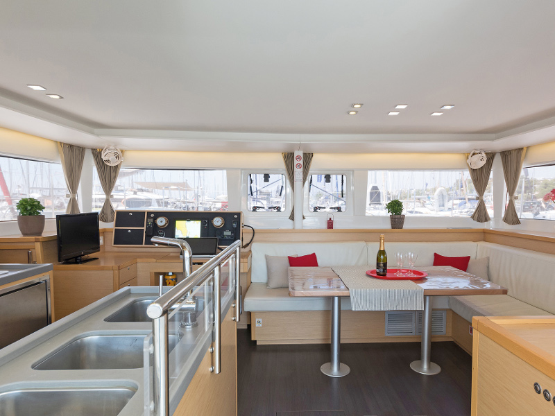 Immagine Lagoon 450