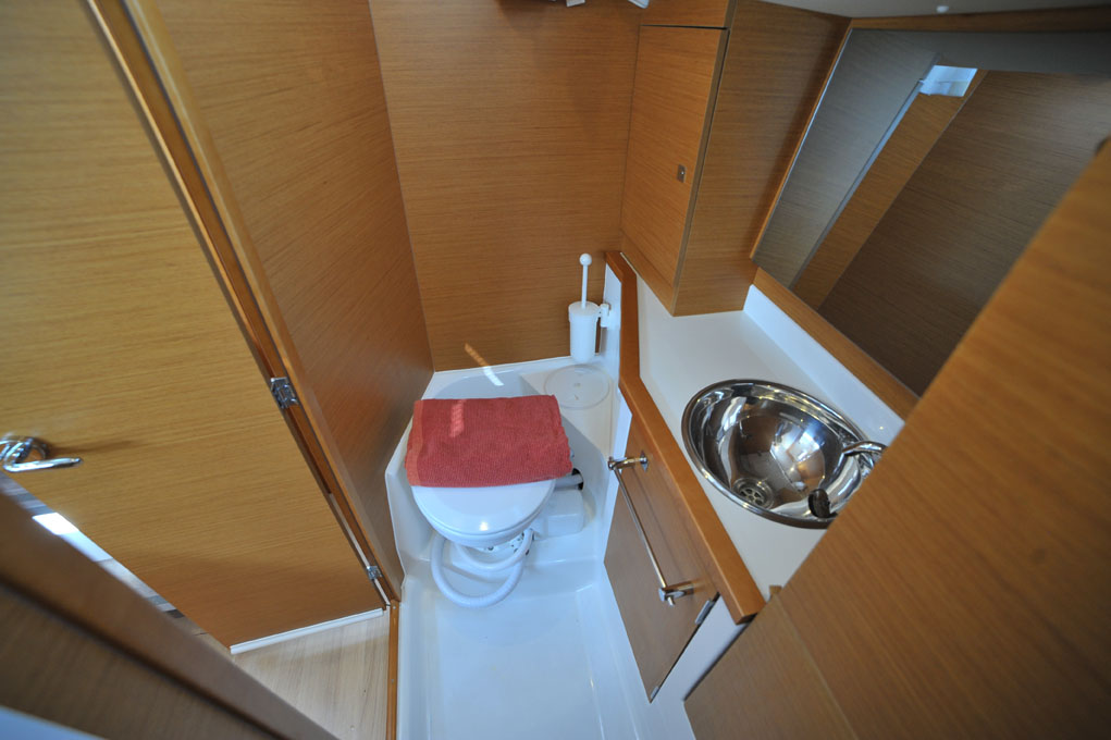 Immagine Sun Odyssey 389