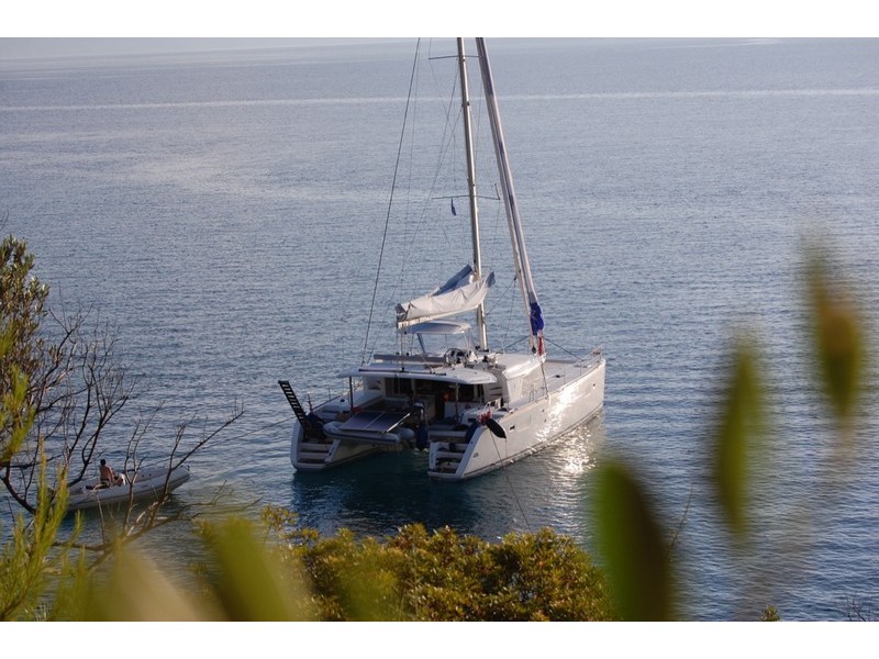 Immagine Lagoon 450