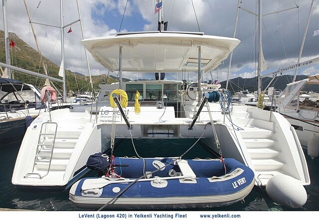 Immagine Lagoon 420