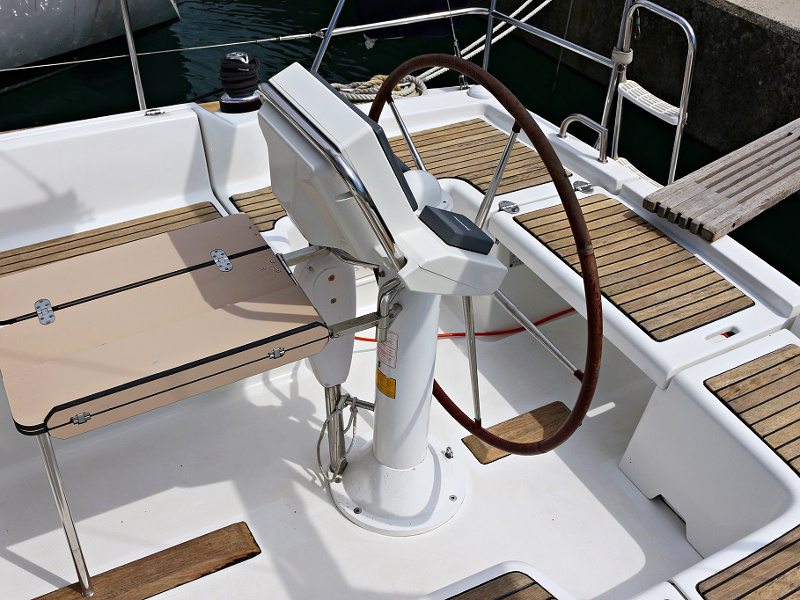 Immagine Oceanis 34
