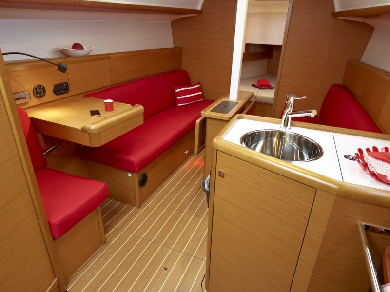 Immagine Sun Odyssey 33i