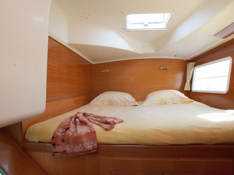 Immagine Lagoon 380
