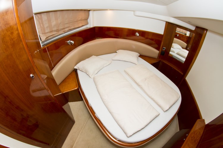 Princess V 58 image