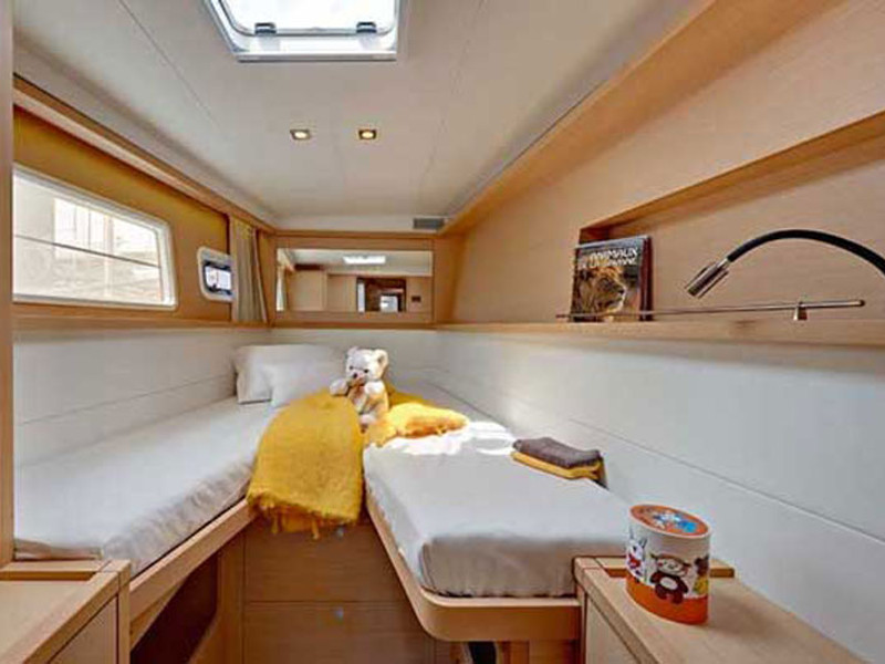 Immagine Lagoon 450