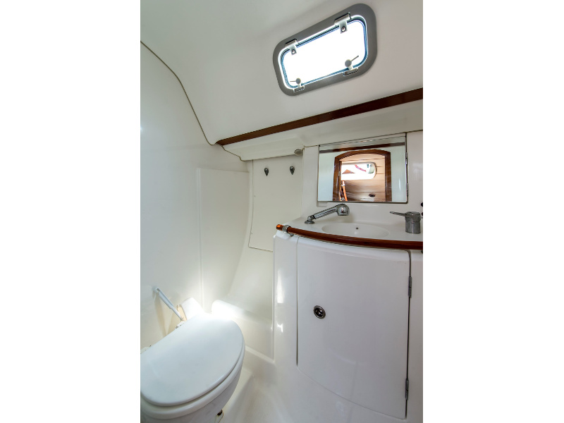 Immagine Oceanis Clipper 411