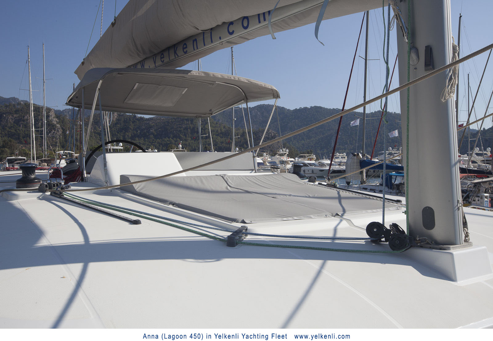Immagine Lagoon 450