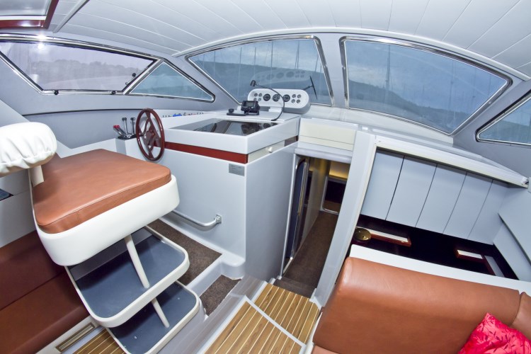Immagine Ferretti 52-7