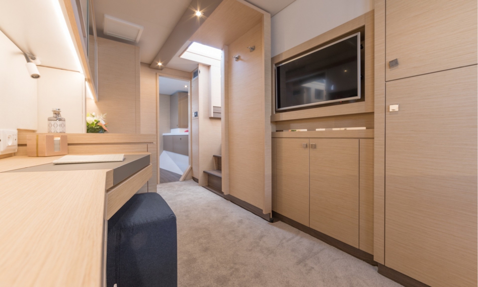 Immagine Fountaine Pajot Saona 47