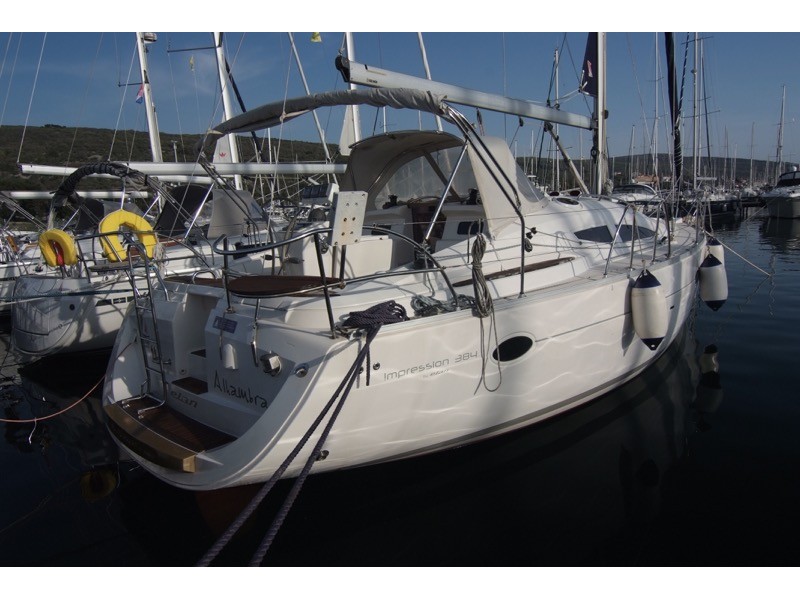 Elan 384 Impression image