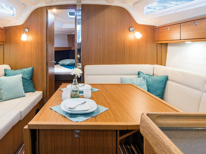 Immagine Bavaria Cruiser 37