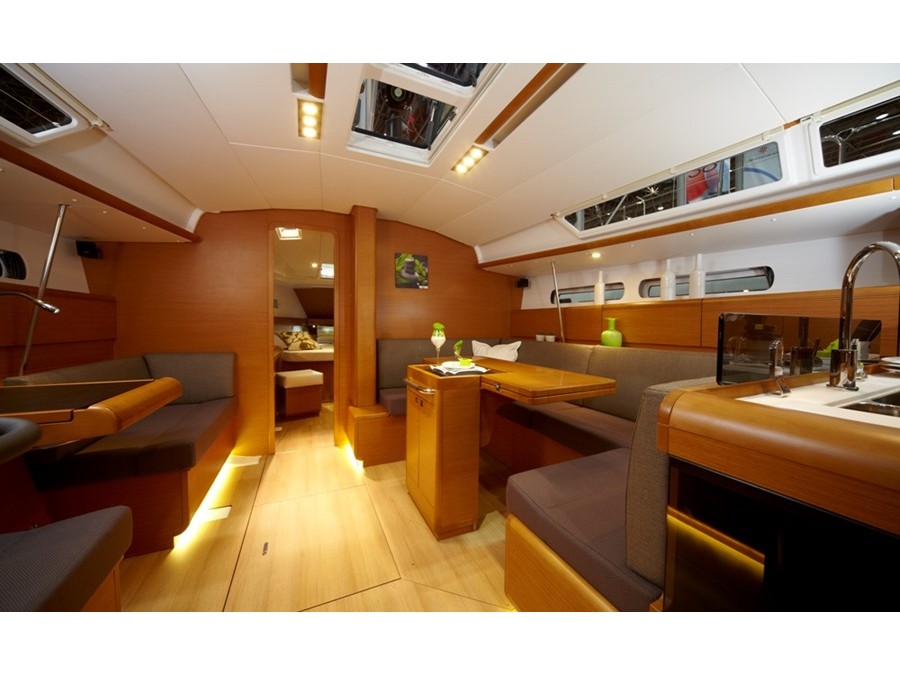 Immagine Sun Odyssey 449