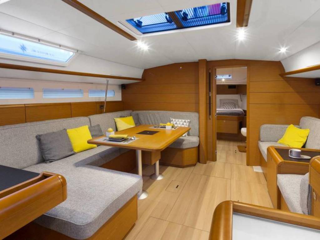 Immagine Sun Odyssey 519