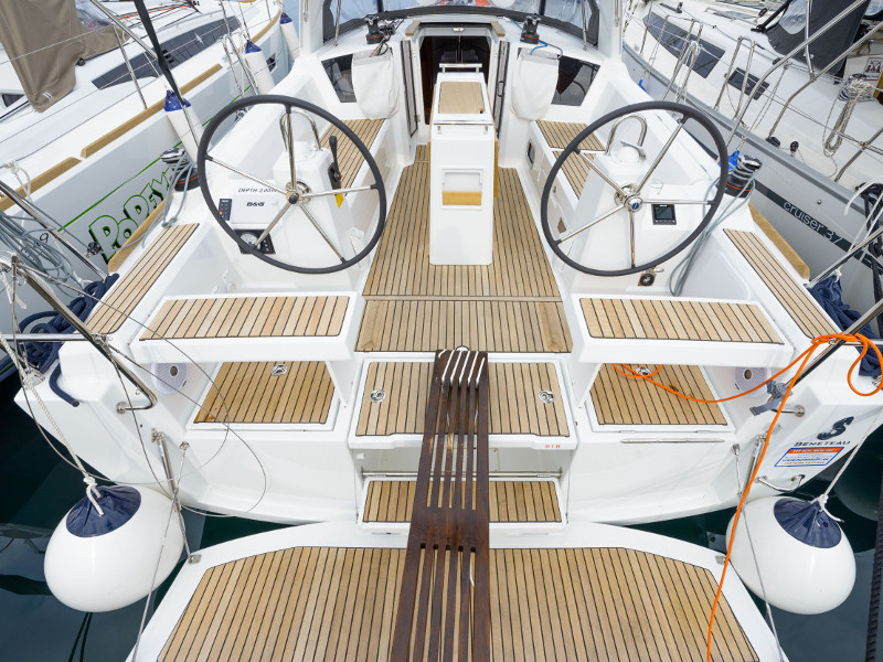 Immagine Oceanis 35.1