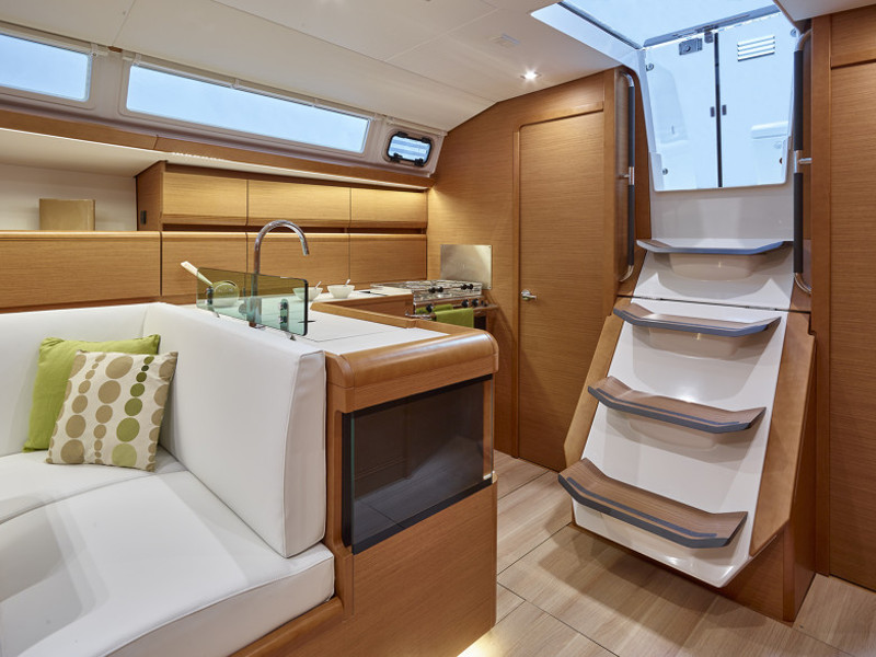 Immagine Sun Odyssey 389