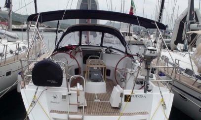 Immagine Sun Odyssey 49i