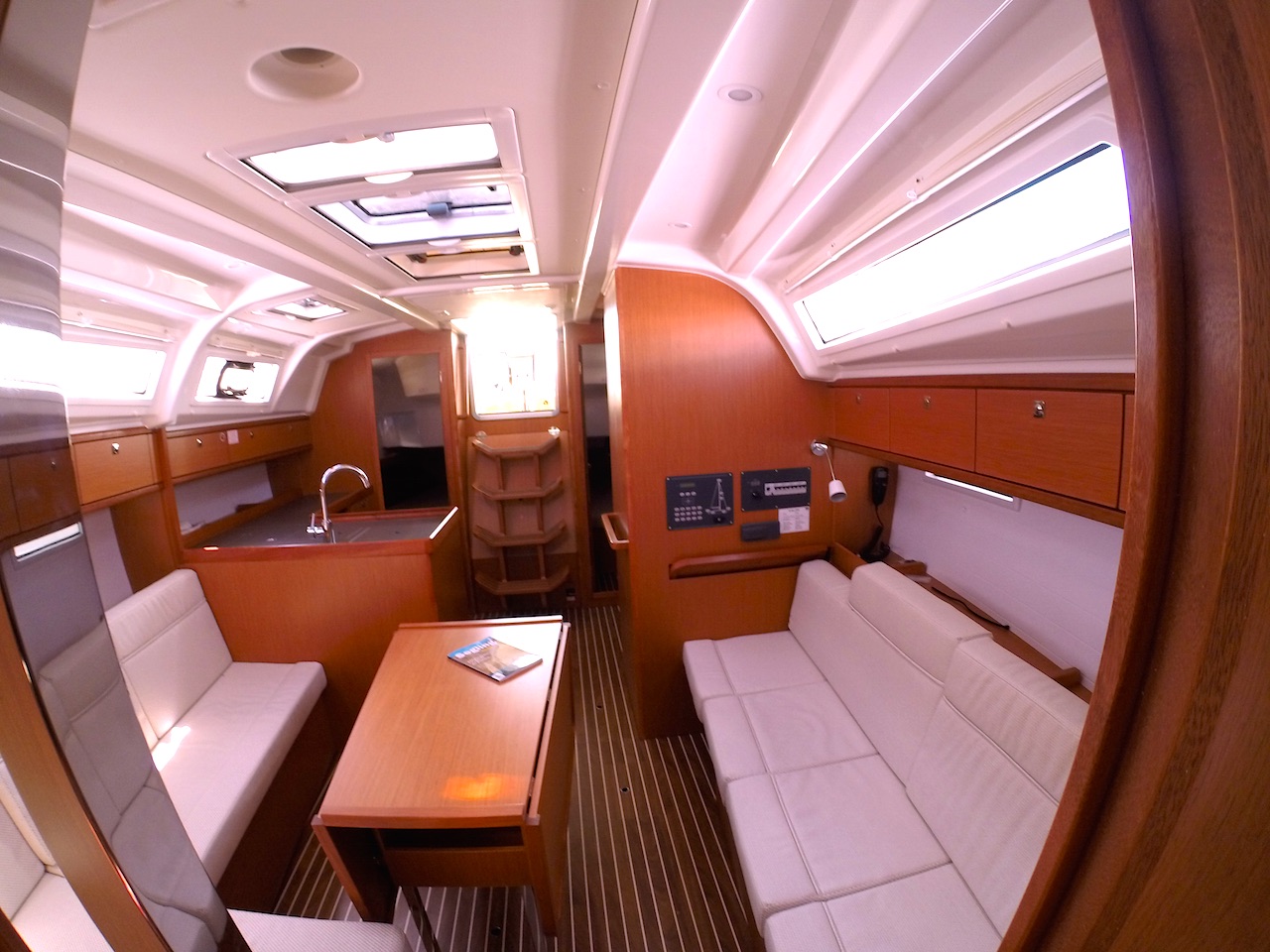 Immagine Bavaria Cruiser 37