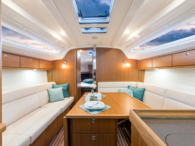 Immagine Bavaria Cruiser 37