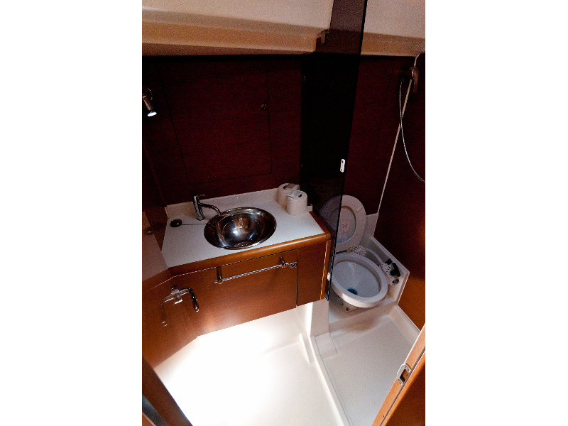 Immagine Sun Odyssey 439