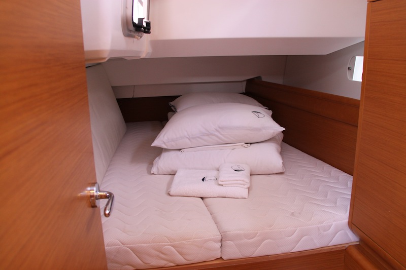 Immagine Sun Odyssey 439