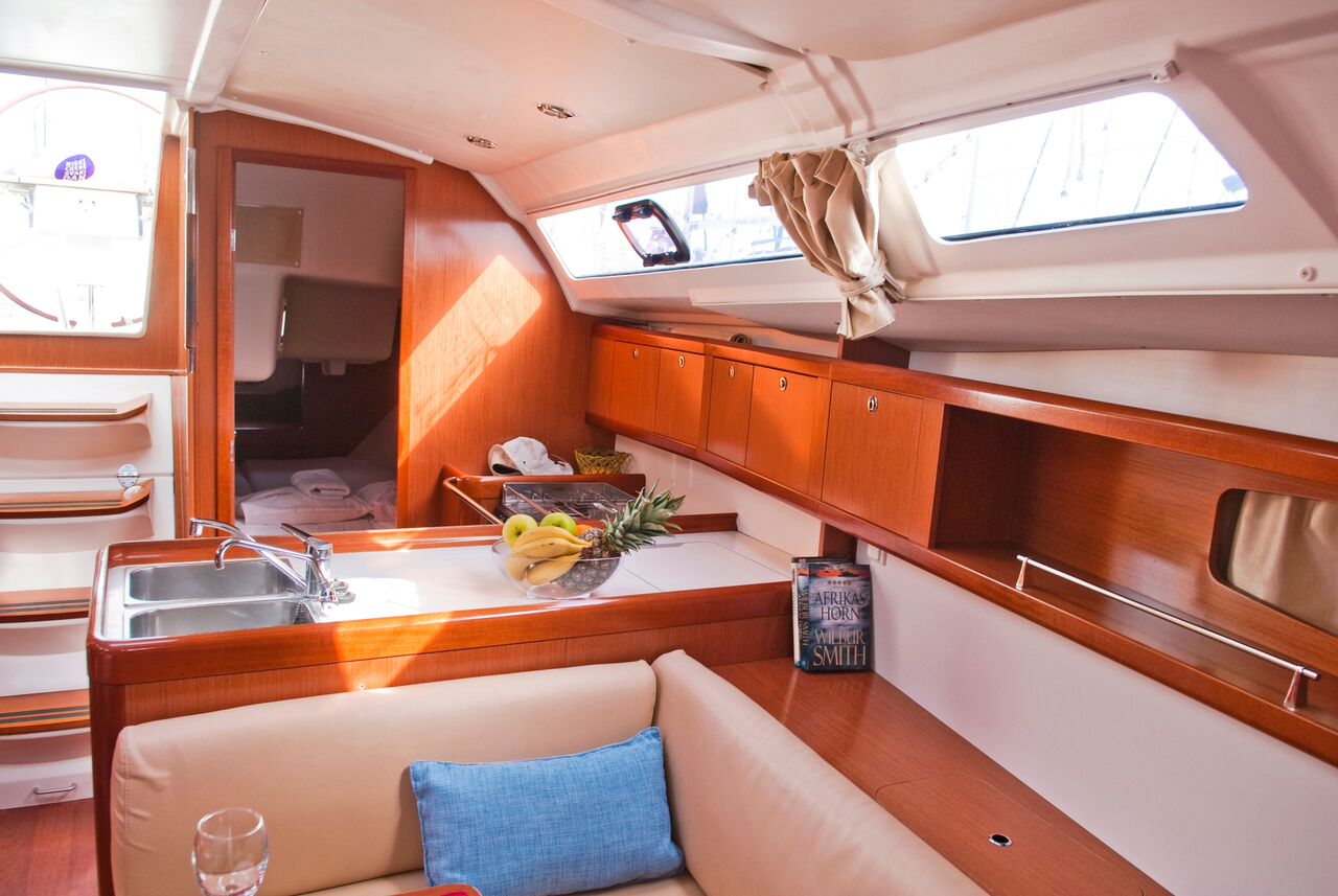 Immagine Oceanis 37