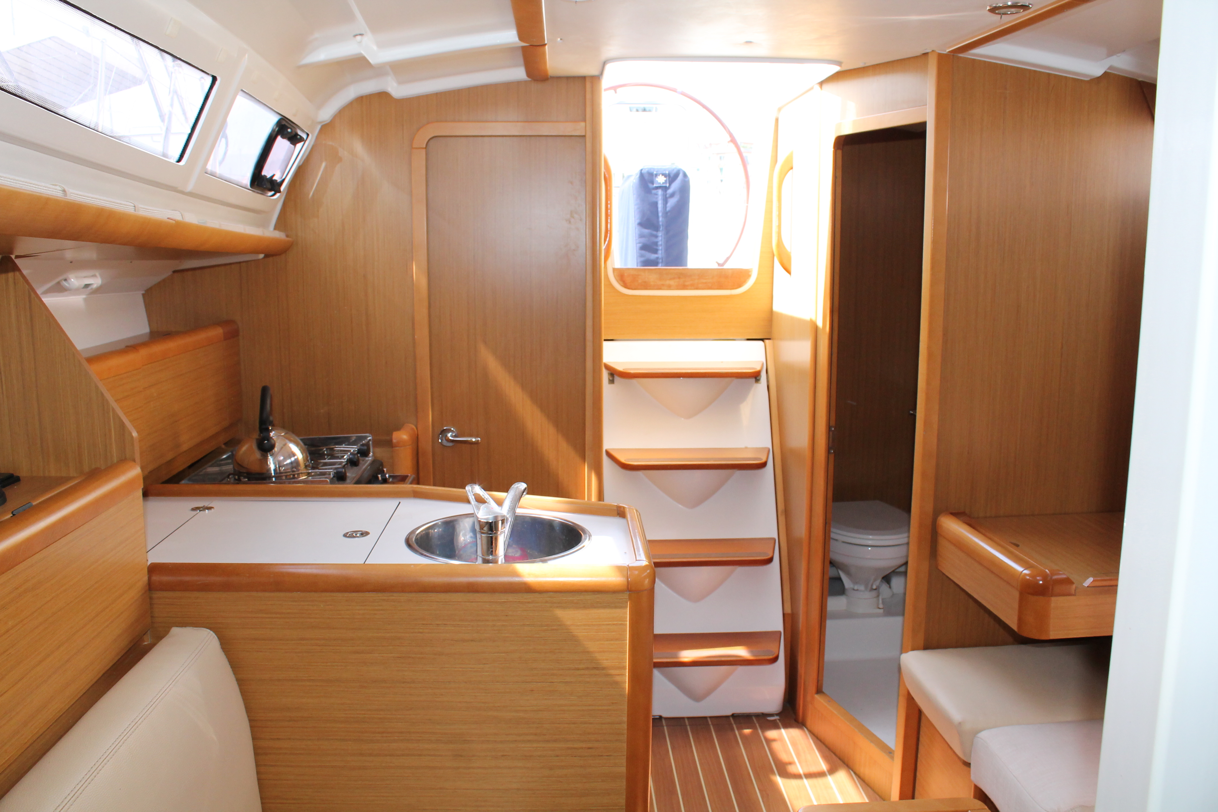 Immagine Sun Odyssey 33