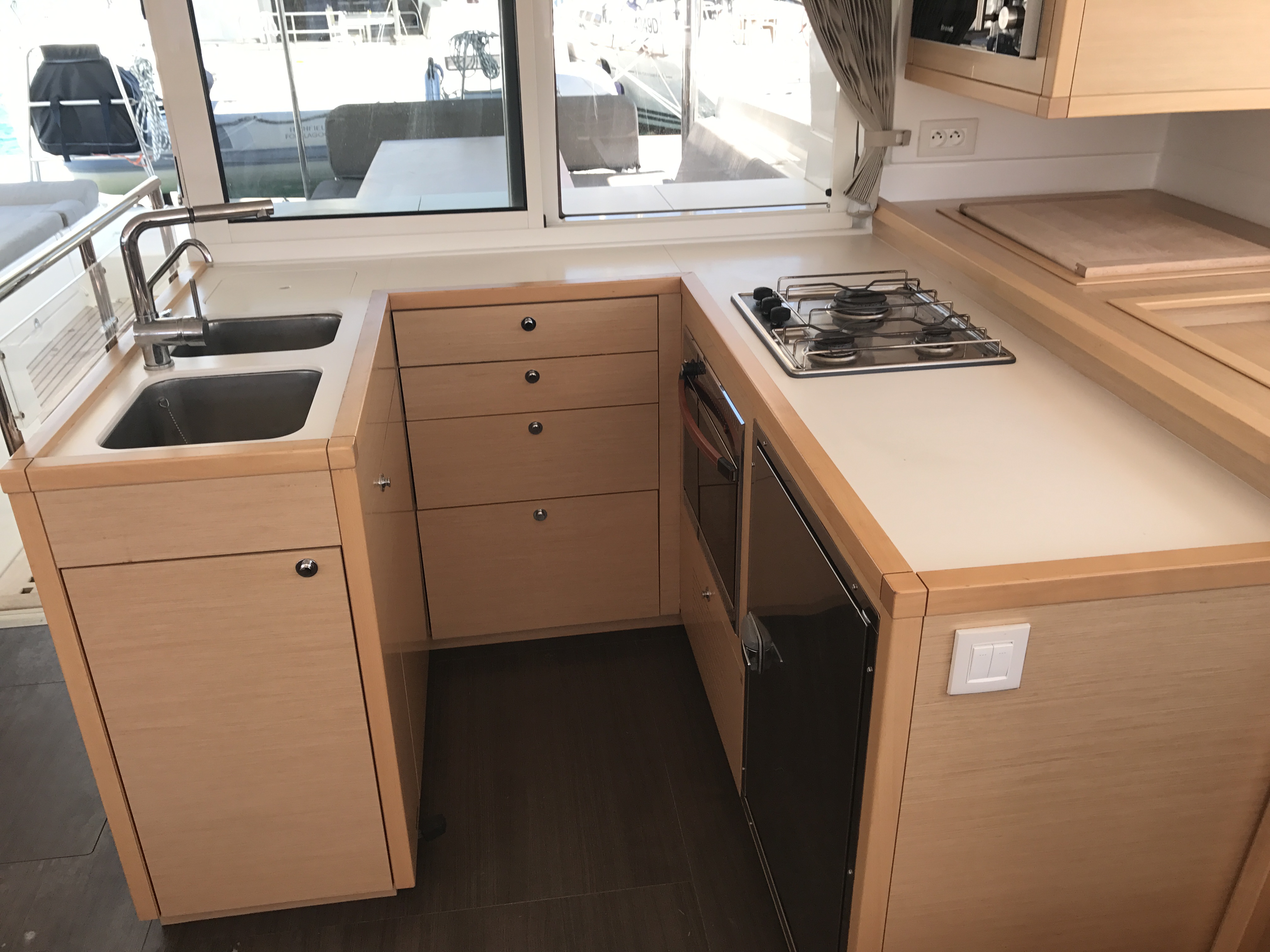 Immagine Lagoon 450