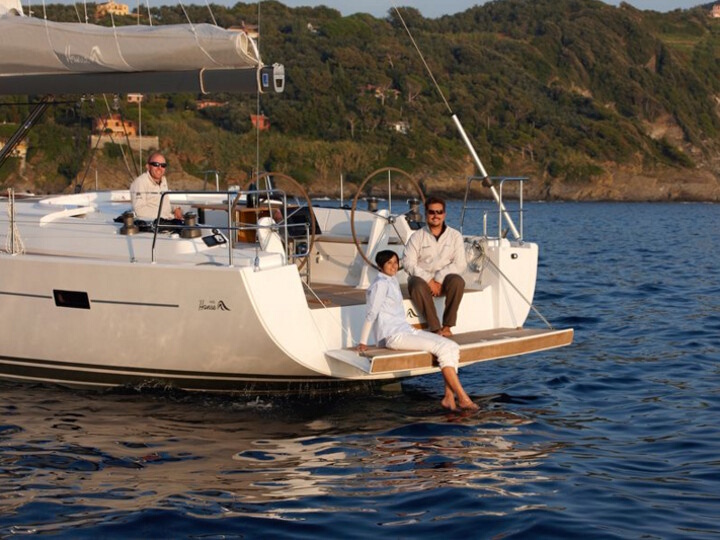 Hanse 445 image