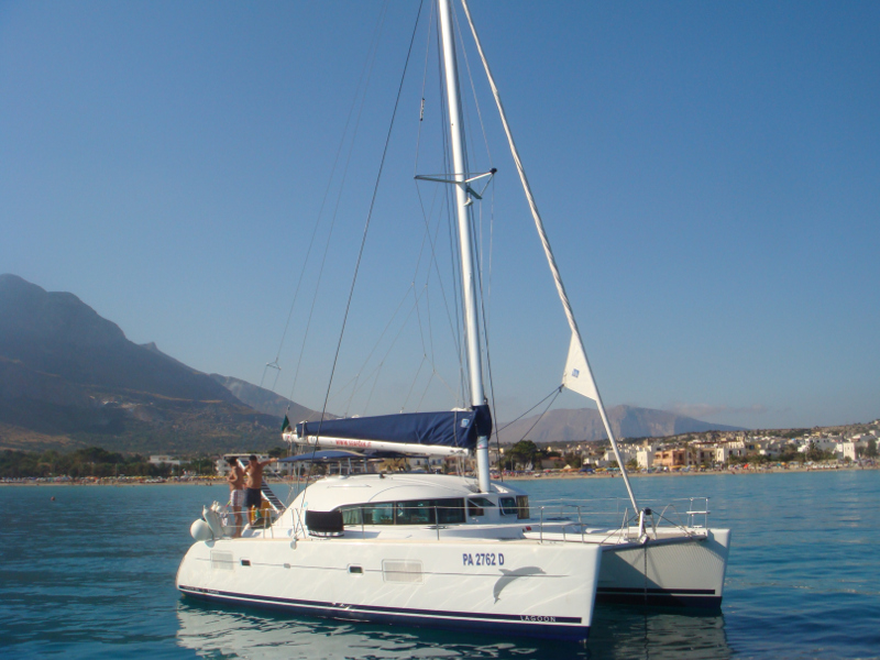 Immagine Lagoon 380