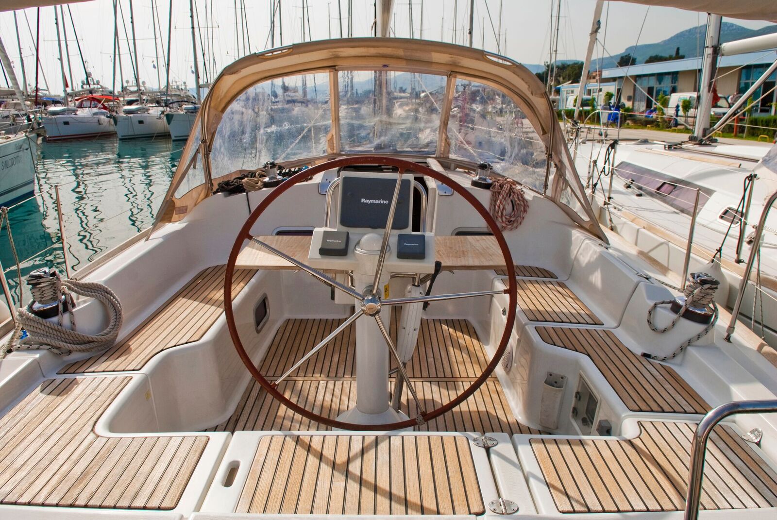 Immagine Oceanis 37